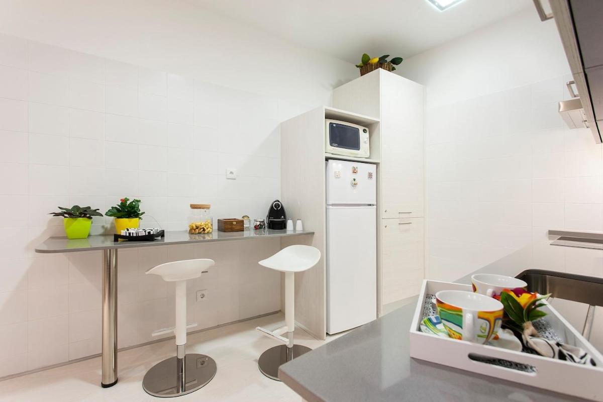 Ginjinha House - 4 Rooms - Bairro Alto - With Ac! Lisbon Exterior photo