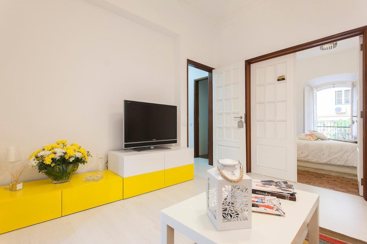 Ginjinha House - 4 Rooms - Bairro Alto - With Ac! Lisbon Exterior photo